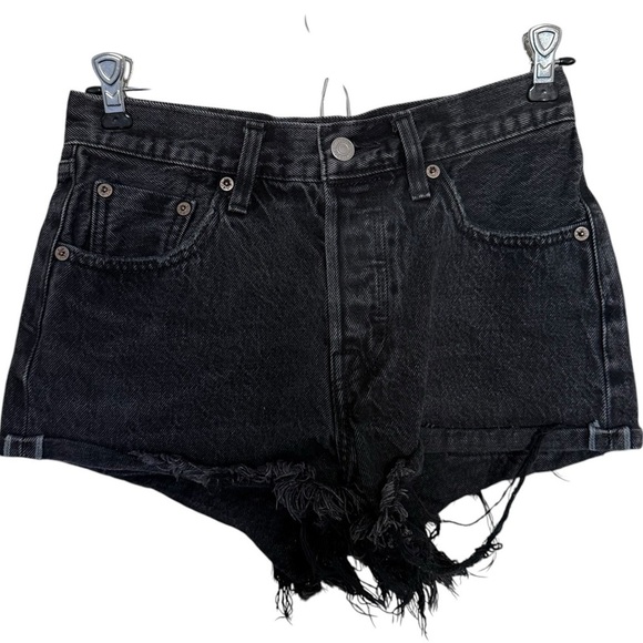 Levi’s 501 Denim Shorts - Picture 5 of 5